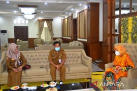 Pemprov anjangsana ke kediaman anak gubernur ke-3 Kalsel