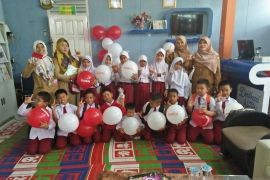 Dipersip Kabupaten Solok gelar lomba read aloud dan fashion show memeriahkan HUT-RI ke-77