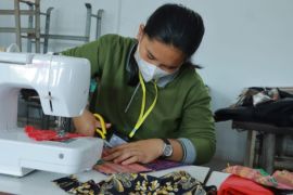 Pemkab Dairi dorong pengembangan tenun menjadi  produk souvenir