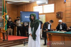 Sidang putusan Bahar bin Smith
