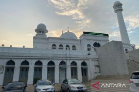 Minggu pagi, DKI cerah berawan