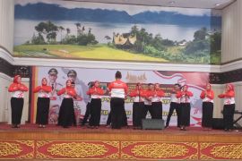 Membangkit semangat dengan MARS Sumatera Barat