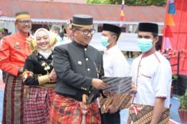 Pemberian remisi sampai pengamanan upacara HUT Ke-77 RI, kemarin