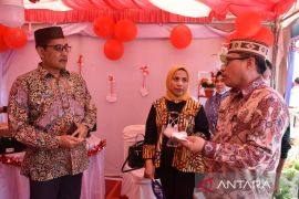 Pemkab Gorontalo Utara yakinkan transaksi menggunakan QRIS lebih mudah