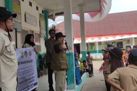 Kolaborasi tiga PTN simulasikan evakuasi tsunami di SD Padang Pariaman