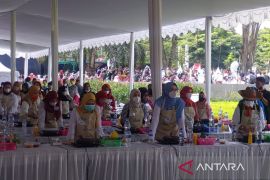 Konversi kompor elpiji ke listrik sasar satu juta keluarga di Jawa Barat pada 2023