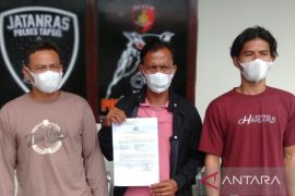 Aniaya supir truk sawit, Kades Aek Kanan Paluta dilapor ke polisi