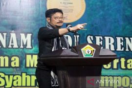 Minister Limpo pushes Southeast Sulawesi to export rice