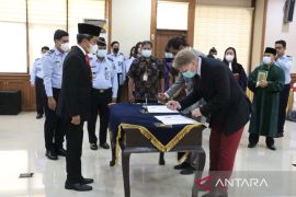 Kemenkumham Bali ambil sumpah dua WNA menjadi WNI