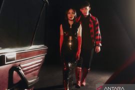 Warna baru group Soundwave terangkum di album "RE/SET"