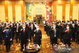 Gubernur Khofifah tuntut ASN peka terhadap isu global