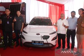 Kerja Sama PLN-KFC Indonesia: Bikin Nongkrong Makin Asyik Sembari Isi Baterai Kendaraan Listrik