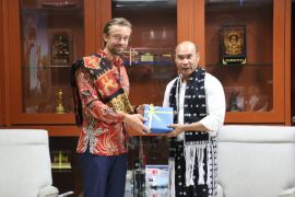 Gubernur Laiskodat ajak pemerintah swedia  bantu bangun NTT
