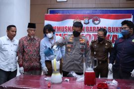 Polres Inhil musnahkan barang bukti sabu 840 gram