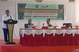 Cegah Stunting, Deputi BKKBN Edukasi Remaja di Buton Selatan