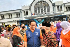 Anies berharap perkampungan warga di sekitar Kota Tua tetap dijaga