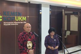 Teten Masduki perkirakan harga minyak makan merah bisa hingga Rp9 ribu