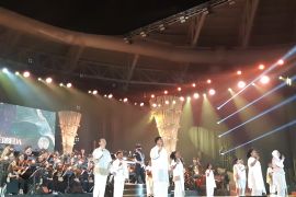 Kapolda bangga dengan seniman lokal konser Simfoni Tanah Papua