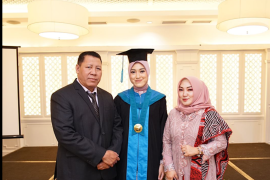 Malisya Deslilian lulus Fakultas Kedokteran Unisba pada usia 20 tahun
