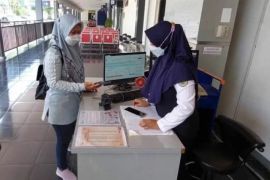 KAI Madiun sosialisasikan penumpang KA jarak jauh wajib vaksin "booster"