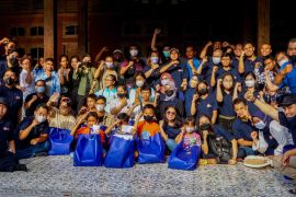 Masyarakat Pasar Badung dilatih olah sampah agar bernilai ekonomi