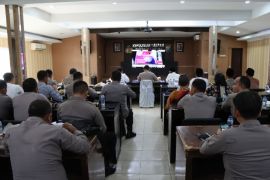 Kapolresta Deliserdang ikuti zoom meeting acara kirab merah putih dengan Kapolri