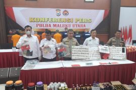 Polda Malut ungkap enam kasus penyalahgunaan BBM subsidi, begini kronologinya