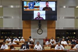 Pesepak bola naturalisasi Sandy Walsh dan Jordi Amat bakal jalani sumpah WNI