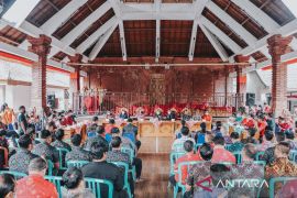 Pemkab Badung tingkatkan kesadaran masyarakat untuk "booster"