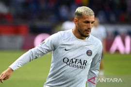 Liga Italia - Juventus pinjam Leandro Paredes dari Paris Saint-Germain