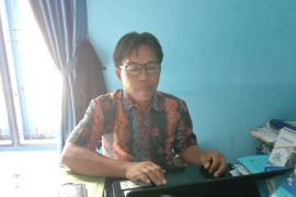 Nelayan Mukomuko halau lima kapal trawl