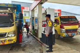 Polresta Kendari menjaga ketat distribusi BBM di 17 SPBU dan 3 SPBN