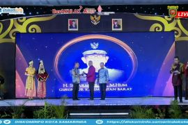 Pemprov Kalbar terima penghargaan Daerah Peduli Perlindungan Konsumen