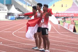 Indonesia sapu bersih medali nomor lari 200 meter putra kelas T46