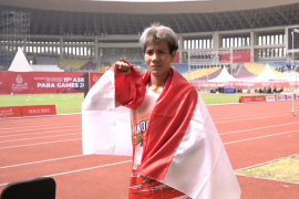 Meski cedera, Rica Oktavia sabet medali emas di para lompat jauh