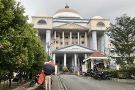 Korupsi, Istri mantan PM Malaysia Najib Razak divonis 30 tahun penjara