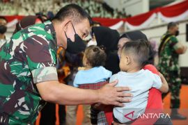 Ke Gresik, Kasad harap 7 perintah hariannya bisa membuat TNI AD lebih dicintai rakyat