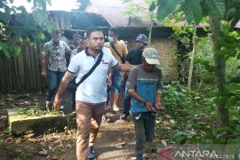 Polisi ubrak-abrik sarang narkoba di Deliserdang, empat pria diamankan
