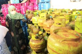 Gubernur Khofifah minta pasokan BBM untuk nelayan dan petani aman