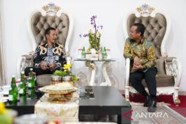Gubernur Sulsel segera alihkan kendaraan operasional daerah dari BBM ke listrik