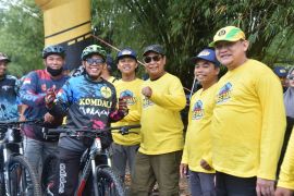 Gubernur Sahbirin Noor Lepas 2.500 Goweser di Kiram Park