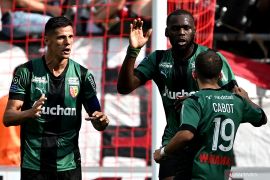 Liga Prancis: 10 pemain Lens imbangi Reims 1-1