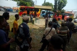 Aksi Mogok Angkutan Umum Di Pantura Tegal