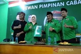Istri Dicky Chandra daftar caleg PPP Garut