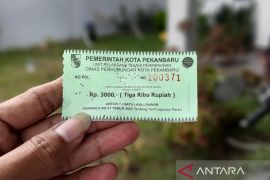 Pekanbaru adendum  kontrak parkir pihak ketiga  Rp30,9 juta per hari