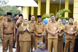 Kunker ke dua desa, ini harapan Bupati Bengkalis