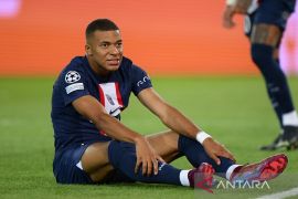 Mbappe klaim beradaptasi penyambung Messi dan Neymar