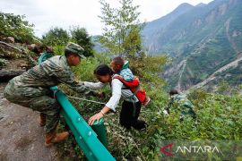 Jumlah korban tewas akibat gempa Tibet naik jadi 53