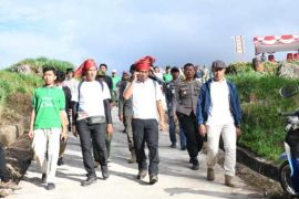 Kemenparekraf tinjau desa wisata di Sinjai untuk penilaian ADWI 2022