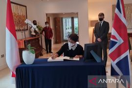 Ratu Elizabeth wafat, Menlu Retno sampaikan duka cita pada Dubes Inggris